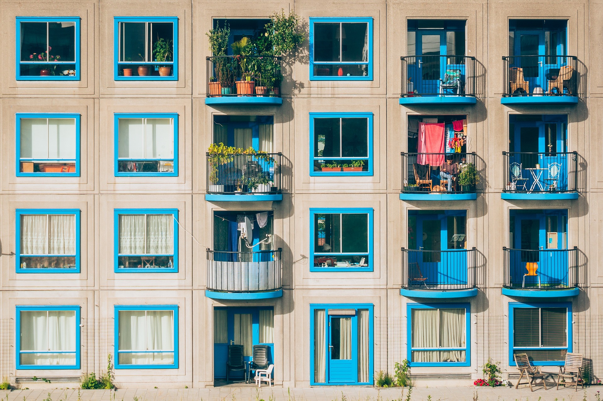 Mehr über den Artikel erfahren Wie finde ich das richtige Haus oder die richtige Wohnung für meine Bedürfnisse und wie kann ich den Kauf oder die Miete einer Immobilie finanzieren?
